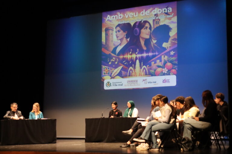 Igualtat presenta el pòdcast ‘Amb veu de dona’ per a reivindicar referents femenins de Vila-real