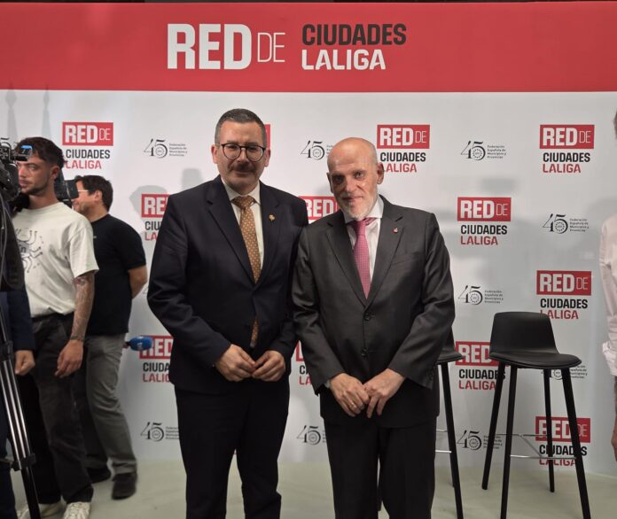 Diego Vila y Javier Tebas Vila-real Xarxa Ciutats de LaLiga