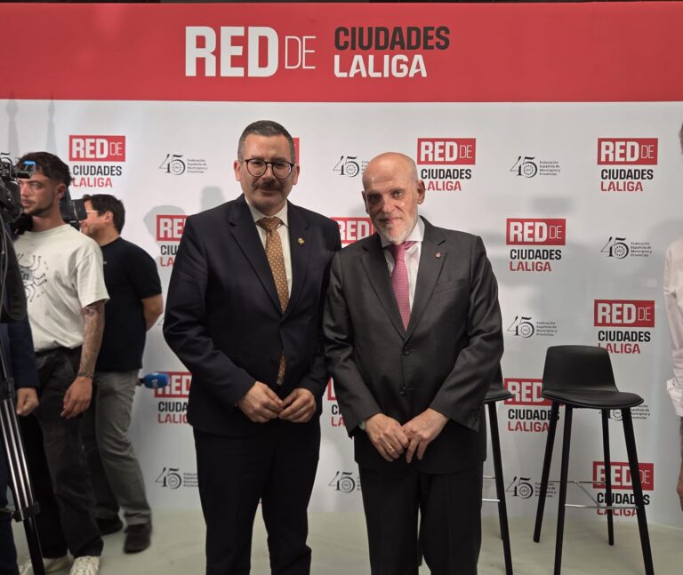 Diego Vila y Javier Tebas Vila-real Xarxa Ciutats de LaLiga