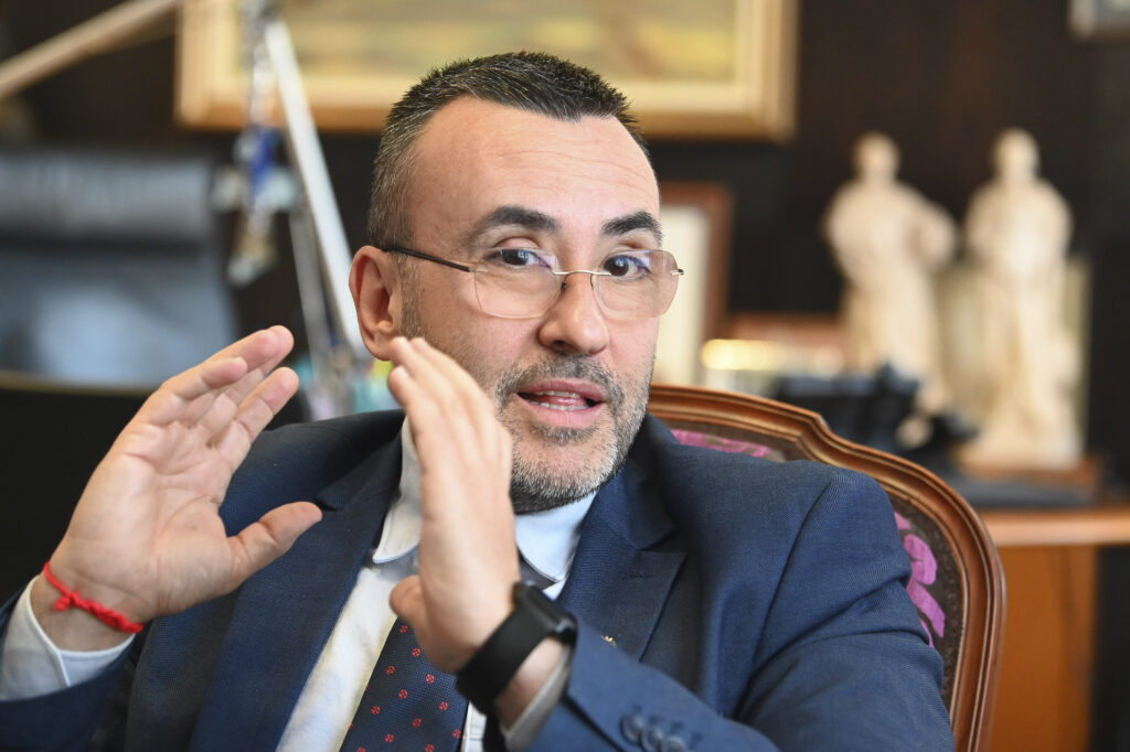 Entrevista José Belloch, projecte de la estació a Vila-real 2026