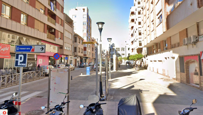 Plaza dedicada a Pedro Bayarri, ministro de Marina de O'Donell en Vila-real