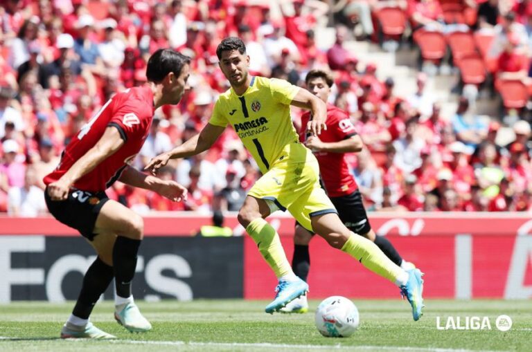 El Villarreal CF suma un punt a Mallorca que li permet continuar tercer en Primera (1-1)