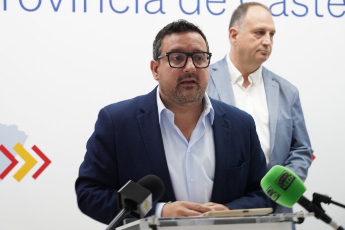 Adrián Casabó en rueda de prensa