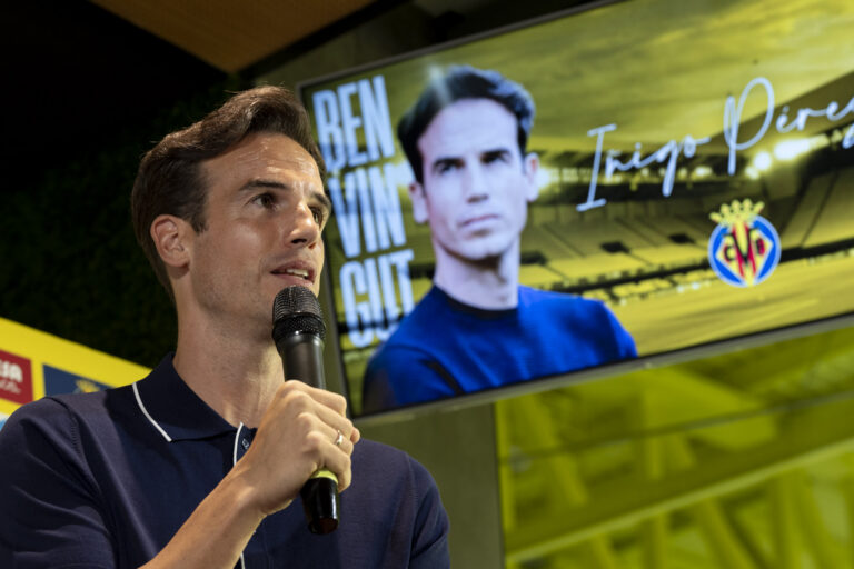 Iñigo Pérez: "Afronte este repte al Villarreal CF amb la màxima responsabilitat i il·lusió"