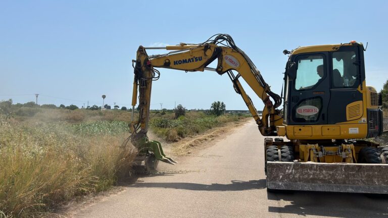 Vila-real reforça la neteja de camins i parcel·les per a previndre incendis