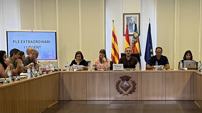 Vila-real avança en els projectes de l’Estadi i Azuvi enmig de la polèmica pels pagaments