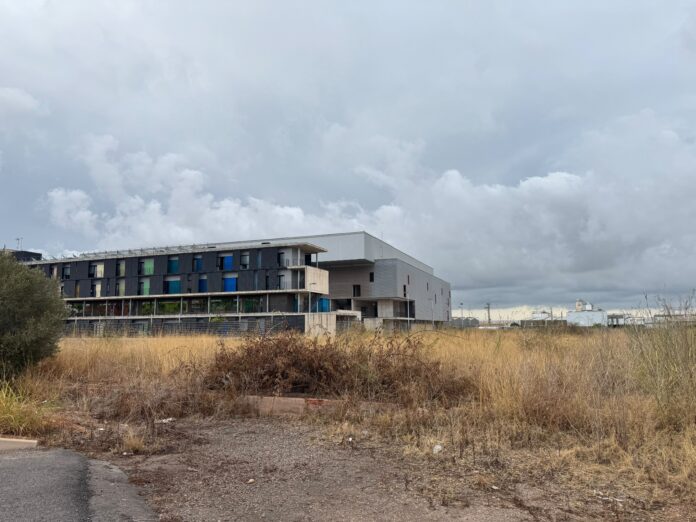 Els populars asseguren que el projecte no disposa encara dels terrenys, del projecte tècnic ni d’una partida pressupostària per iniciar les obres