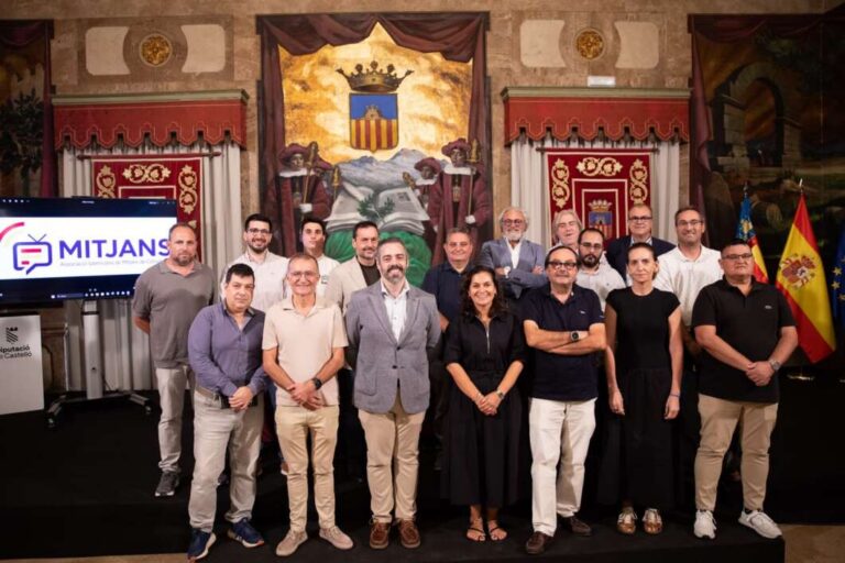 L'associació, que reunix actualment 64 mitjans de les 3 províncies, adopta una estructura empresarial i presentarà la seua nova marca el 22 d'octubre