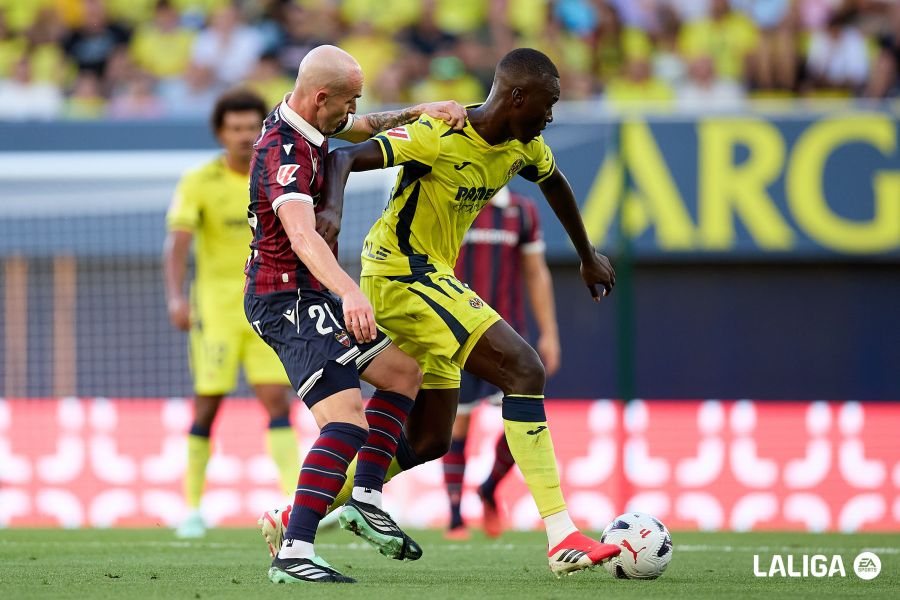 Villarreal guanya al Llevant