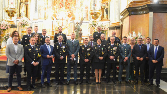 Vila-real celebra el Dia de la Policia Nacional amb medalles