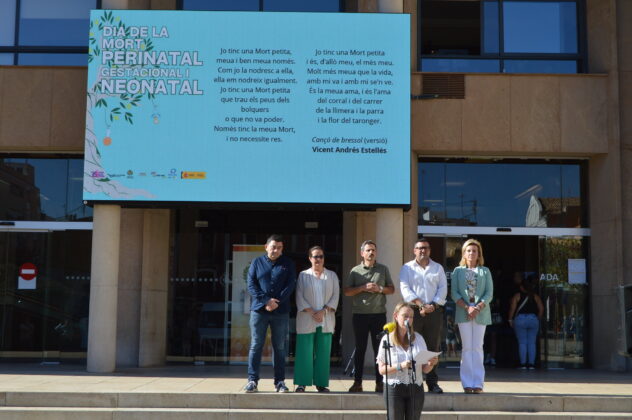 La ciutat commemora el Dia Internacional del Dol Gestacional, Perinatal i Neonatal amb la lectura d&rsquo;un manifest i la pe&ccedil;a de dansa &lsquo;Pols&rsquo;, de Pepa Cases