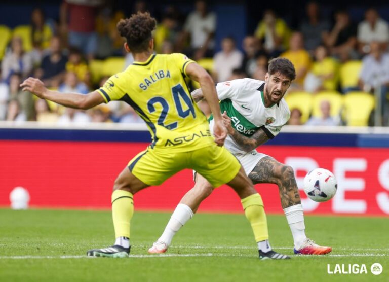 El Villarreal perdona a La Cerámica davant un Elx numantí i es queda sense el gol (0-0)